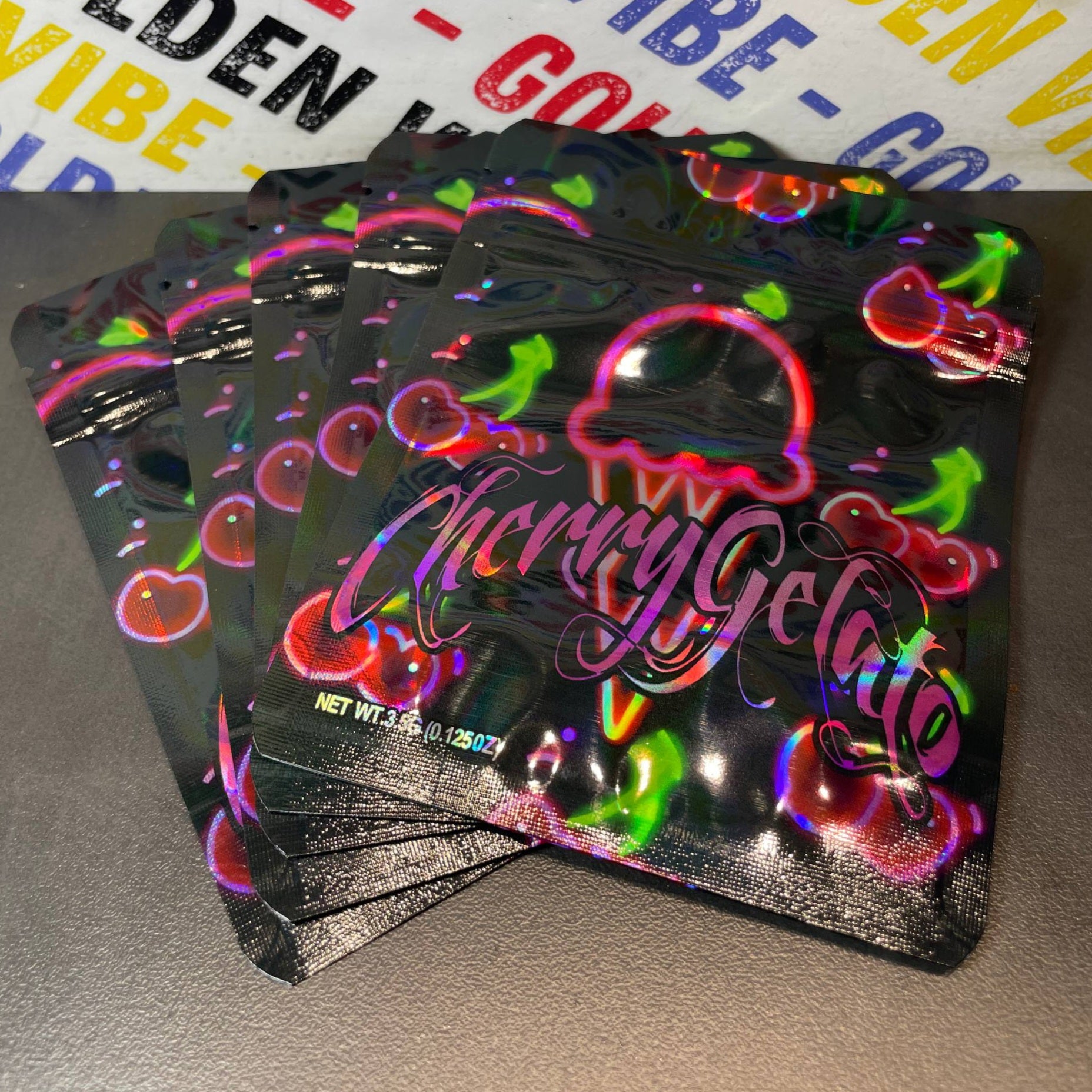 POCHON ANIMÉ HOLOGRAMME #13