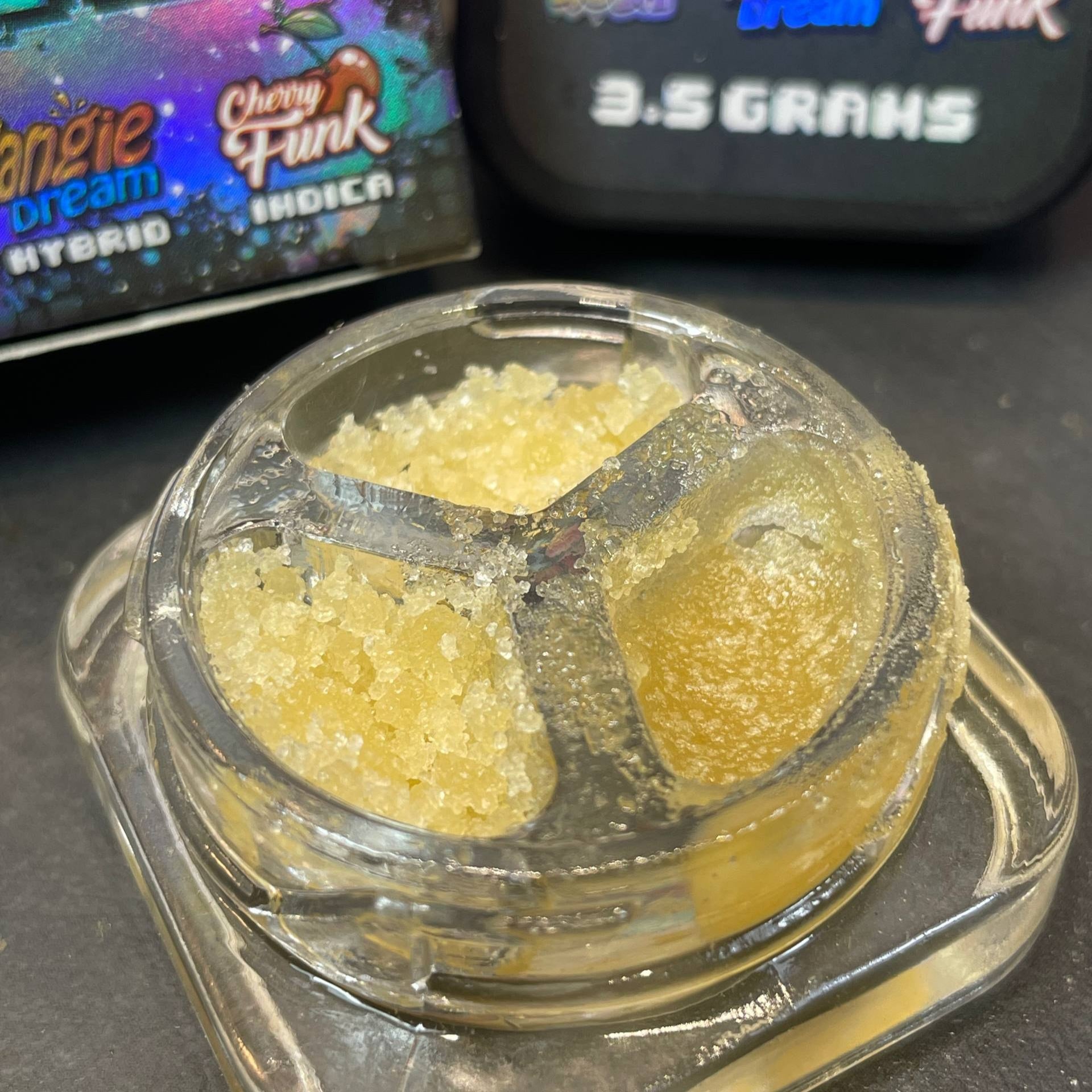 3.5G MICRO DIAMONDS - CRYBABY TRIO - ÉDITION SPÉCIALE (Δ-9 THC)