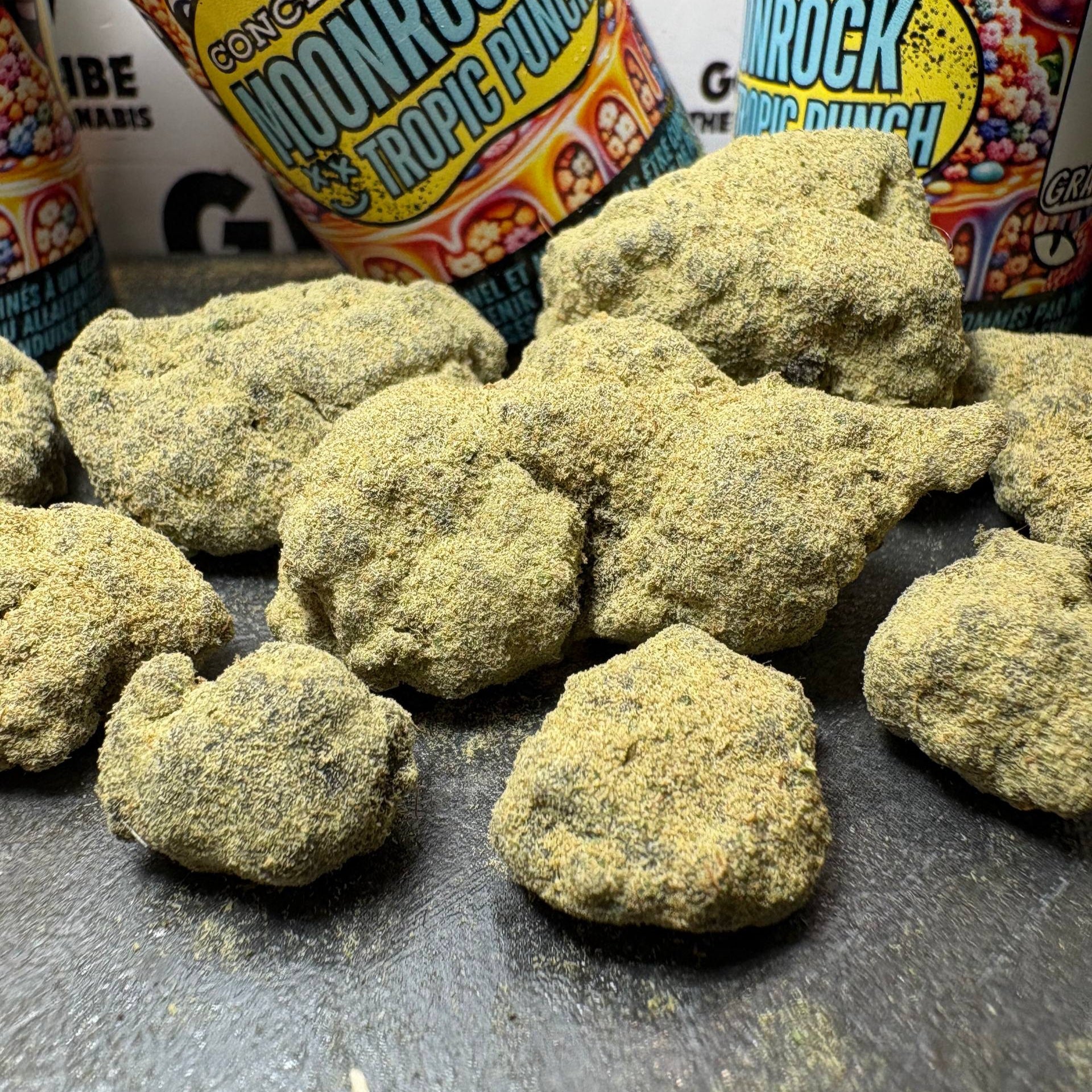 Image of MOONROCK TROPIC PUNCH (Δ-9 THC)