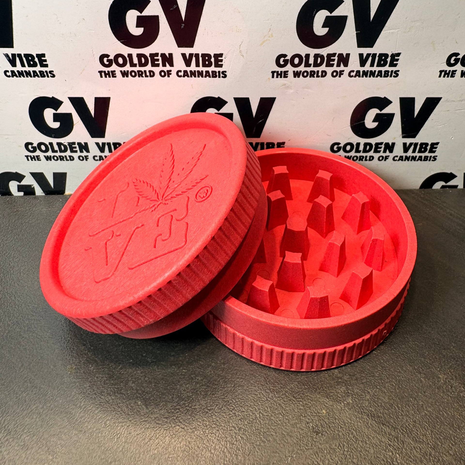 Image of GRINDER CARD V-SYNDICATE PEACE
