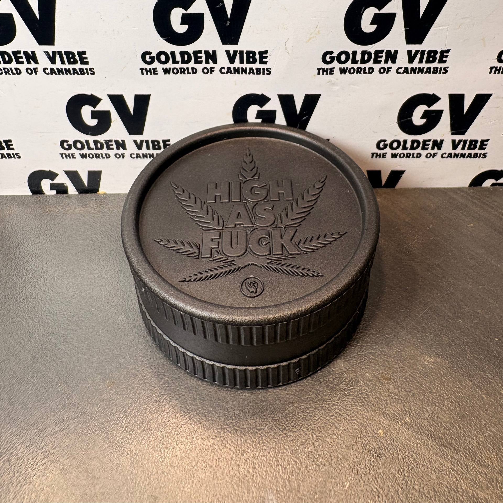Image of GRINDER FIRE-FLOW HEMP 420 HIGH AS FUCK 55MM