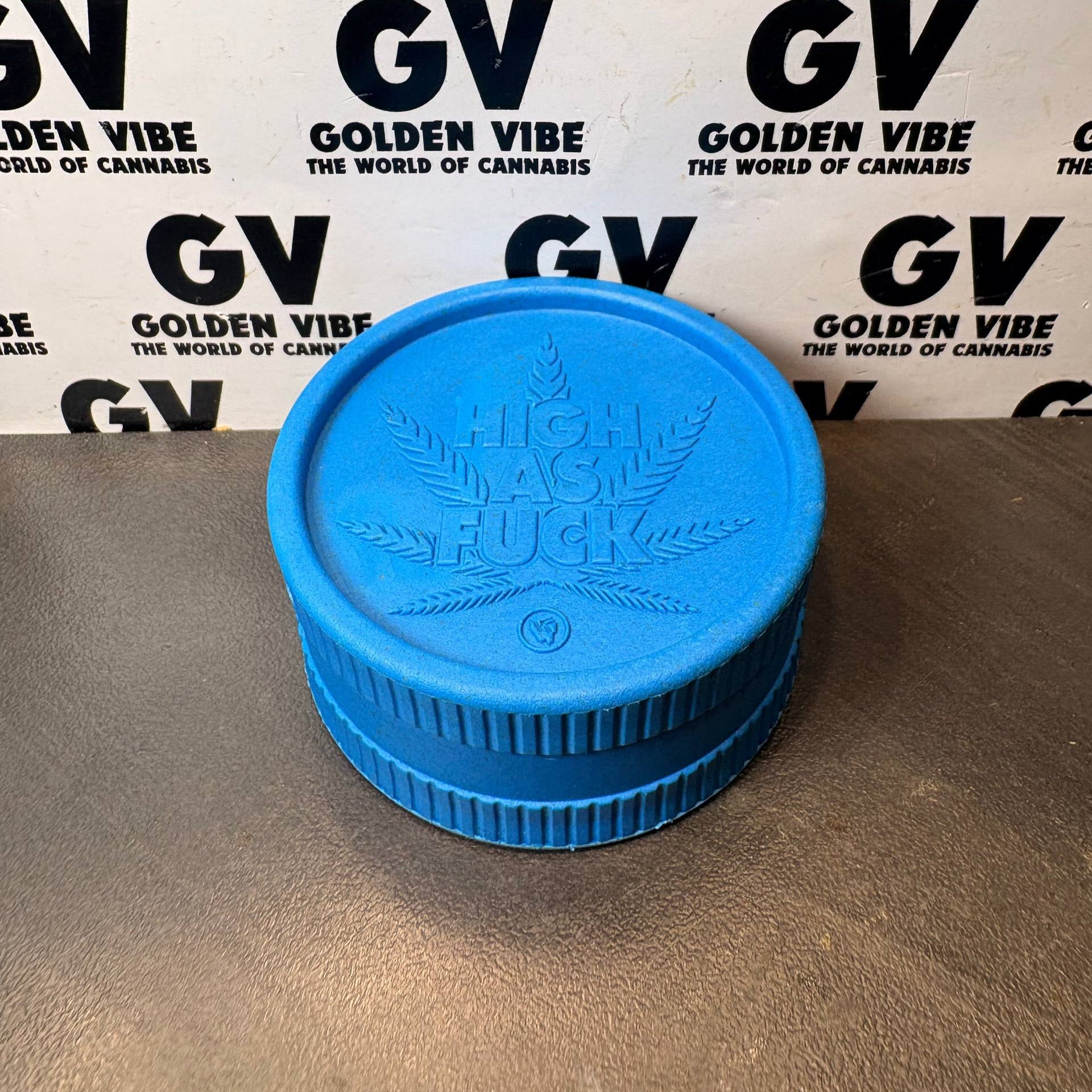 Image of GRINDER FIRE-FLOW HEMP 420 HIGH AS FUCK 55MM