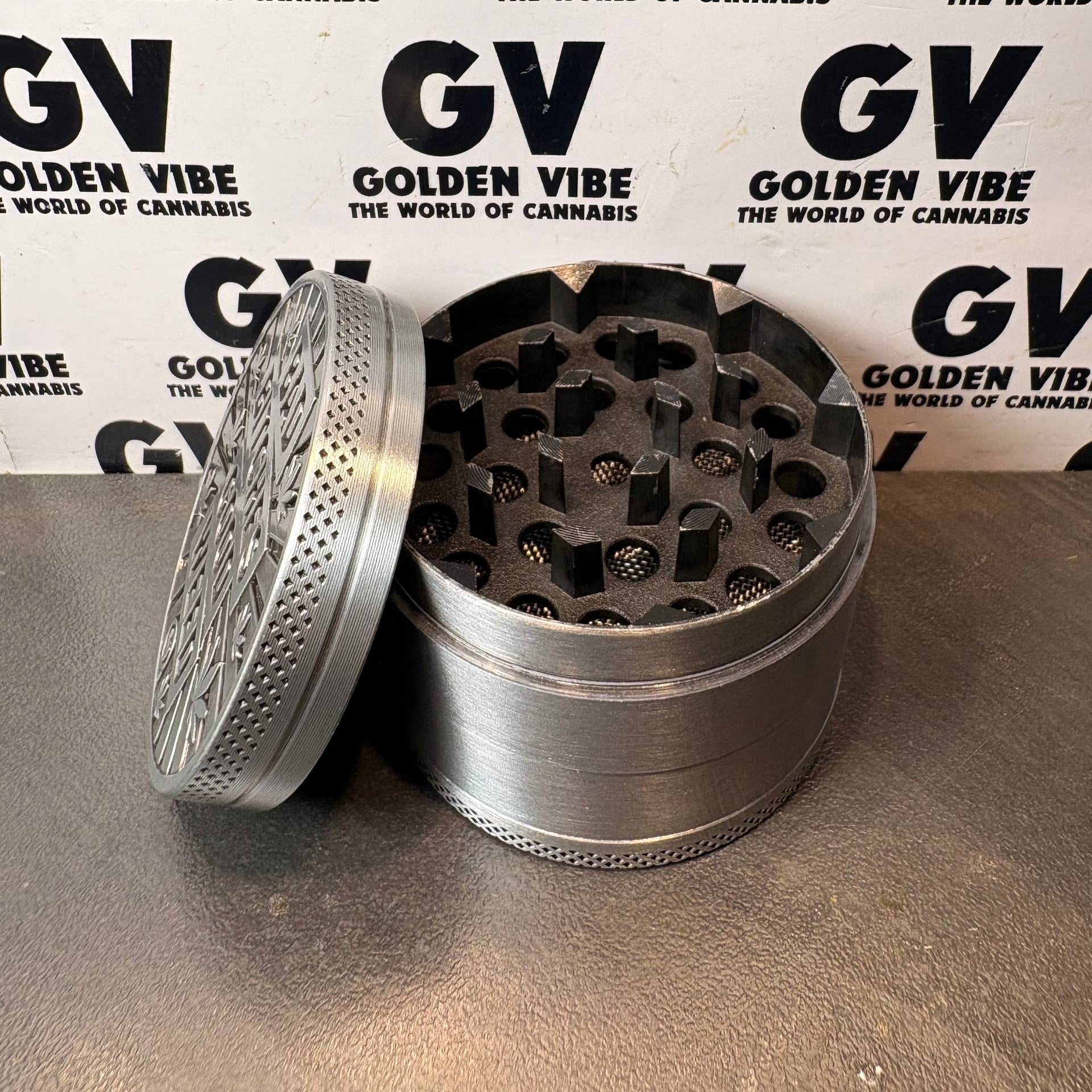 Image of GRINDER METAL FIREFLOW BAD BITCHES LEAF 50MM