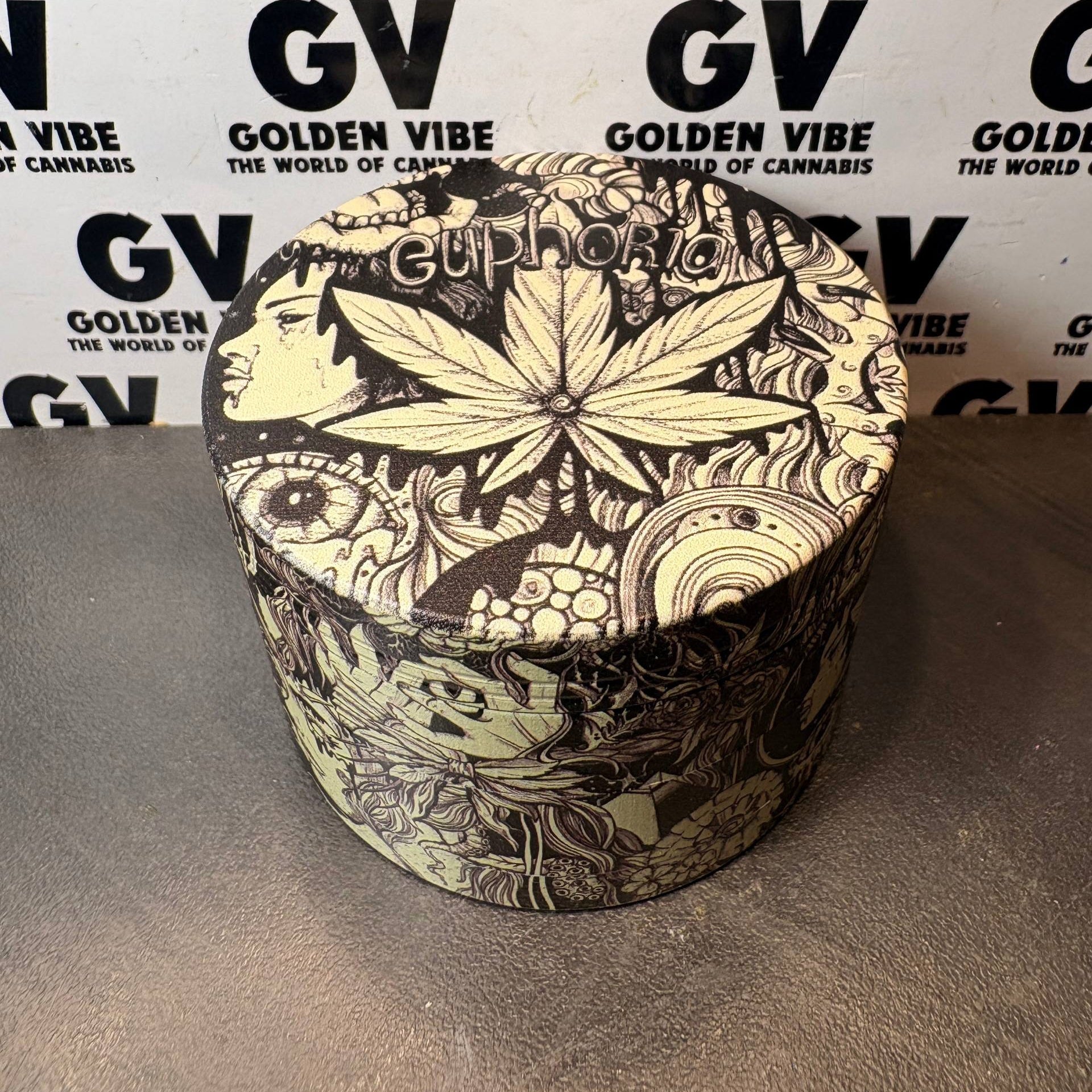 Image of GRINDER EUPHORIA MYSTICAL 63MM