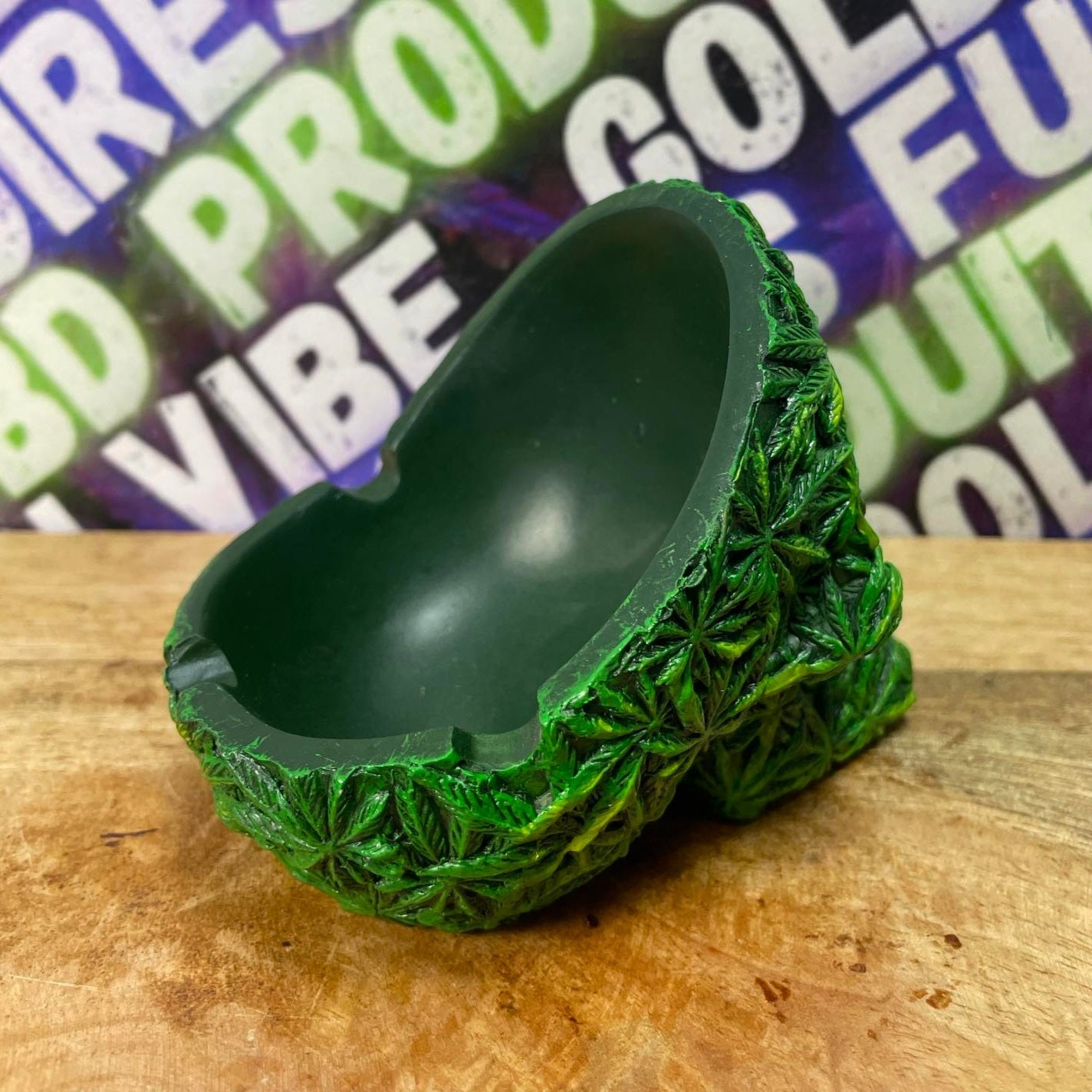 Image of CENDRIER SKULL LEAF