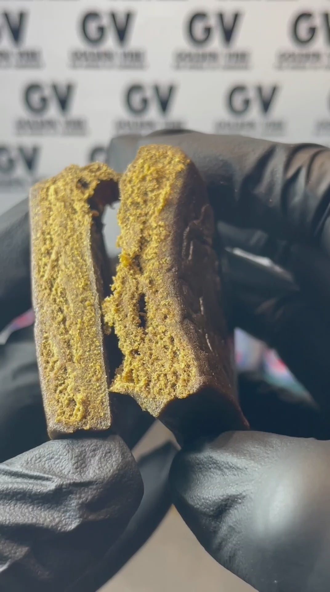 Image of PINK BLUCCI ZOLA (Δ-9 THC)