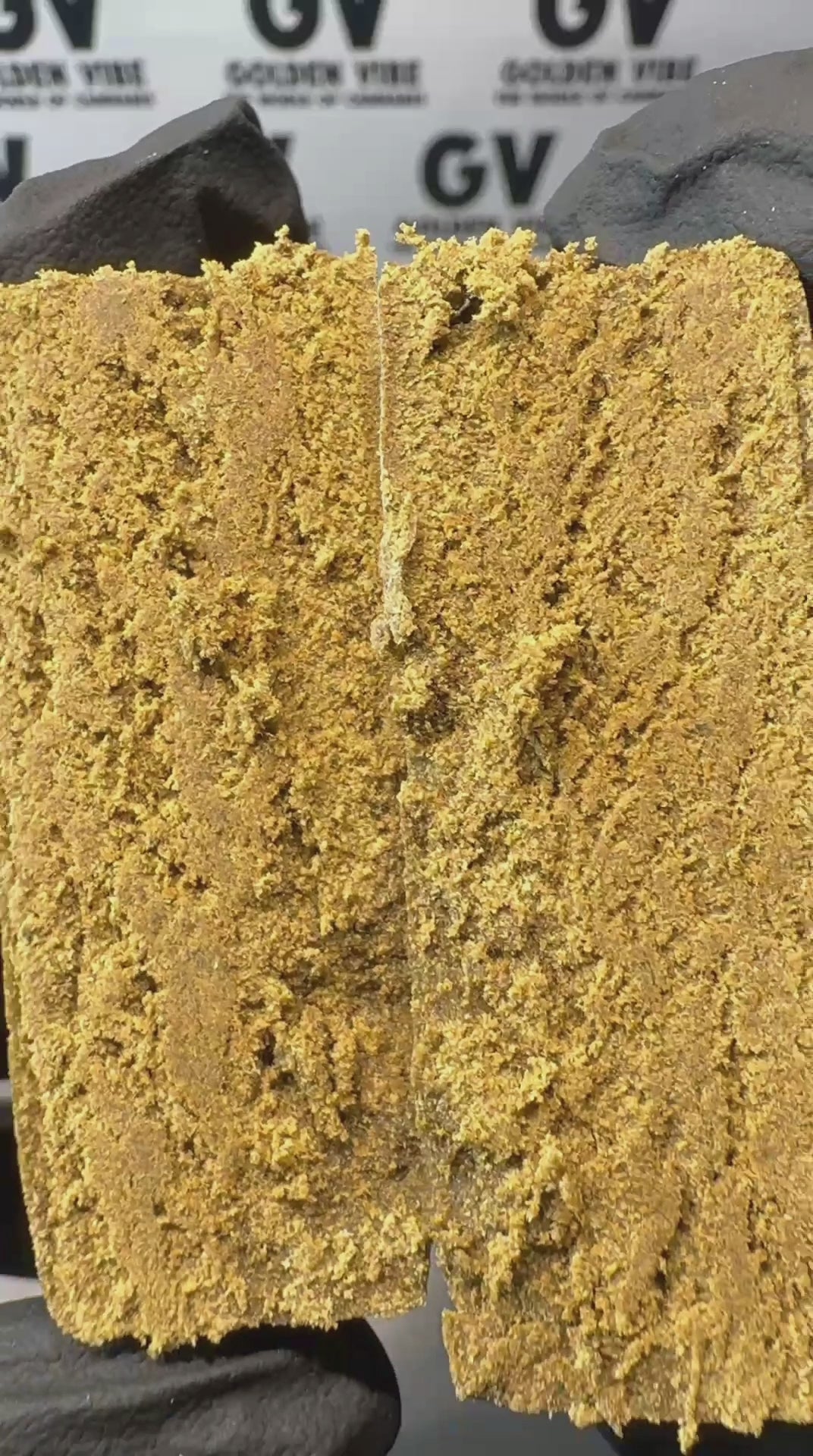 Image of MELT STRAWBERRIES (Δ-9 THC)